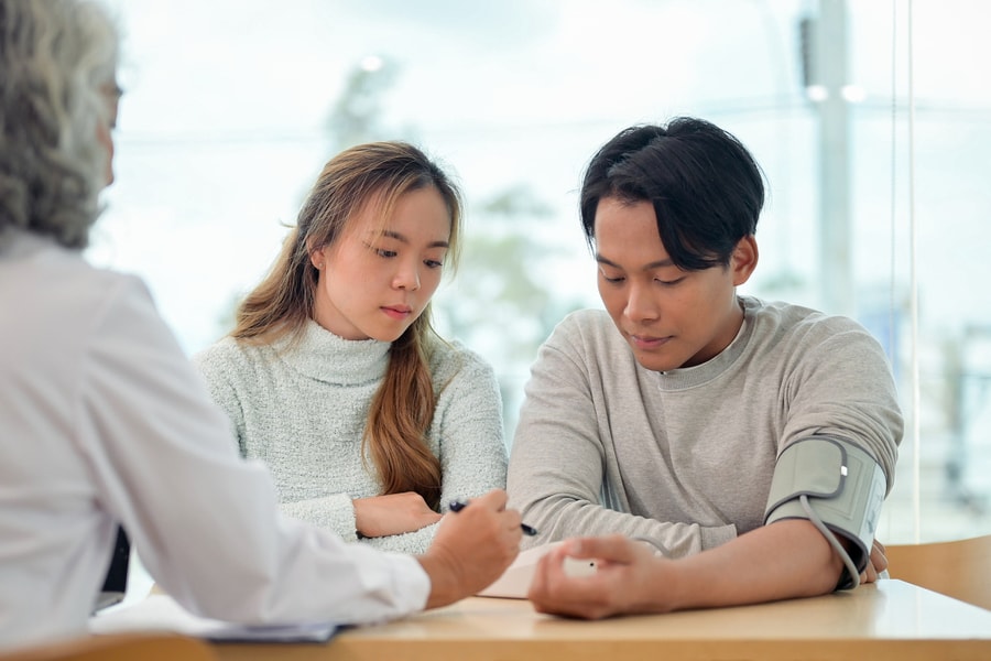 Phát hiện nhiều bệnh tình dục trước kết hôn