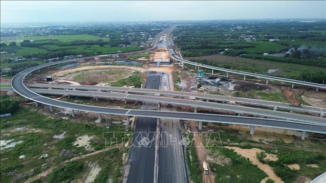 ‘Tăng tốc’ những tháng cuối năm cho mục tiêu tăng trưởng cao