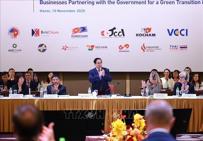 Thủ tướng Phạm Minh Chính dự Diễn đàn doanh nghiệp Việt Nam thường niên