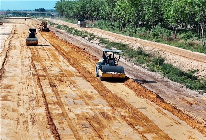 Điều chỉnh kế hoạch đầu tư công trung hạn giai đoạn 2021 - 2025