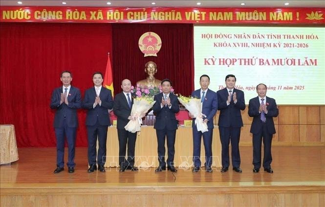 Phê chuẩn kết quả bầu, bãi nhiệm chức vụ Phó Chủ tịch UBND tỉnh Thanh Hóa