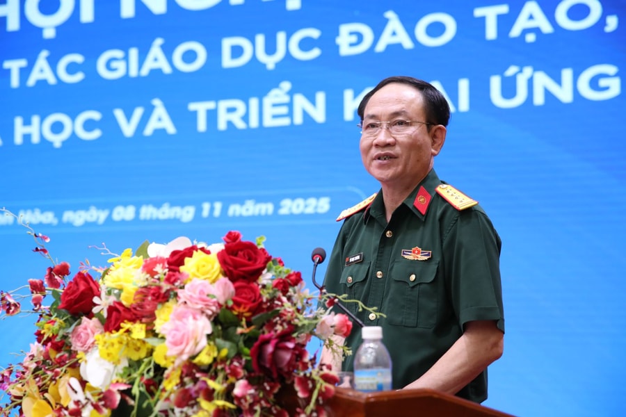 Binh chủng Thông tin liên lạc hợp tác đẩy mạnh đào tạo, nghiên cứu khoa học, hạ tầng số