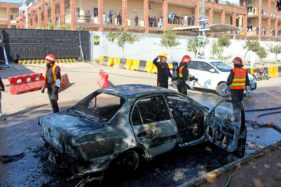 Đánh bom tự sát ở thủ đô Pakistan, 12 người thiệt mạng