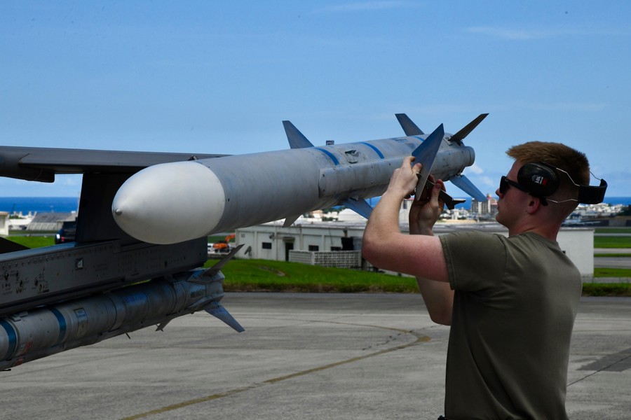 Mỹ muốn phát triển tên lửa phòng không giá dưới nửa triệu USD