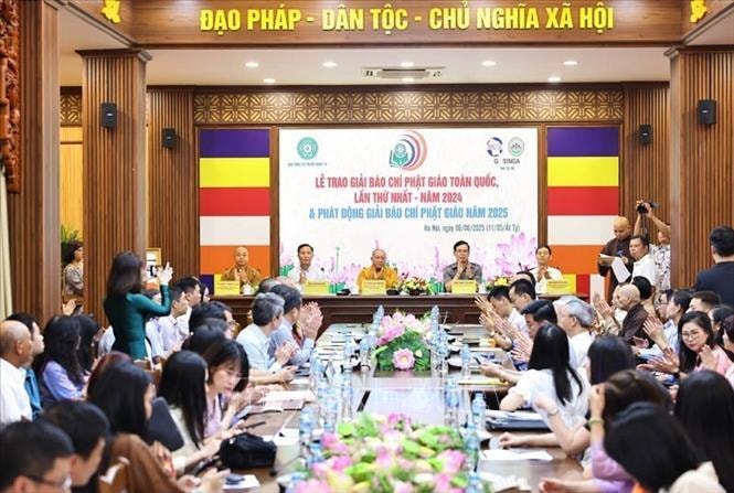 Tôn vinh tác phẩm báo chí Phật giáo nhân văn, trí tuệ và phụng sự