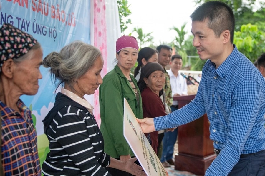 Khởi công 8 nhà Nhân ái tặng các hộ bị sập nhà do bão số 11 ở Thái Nguyên