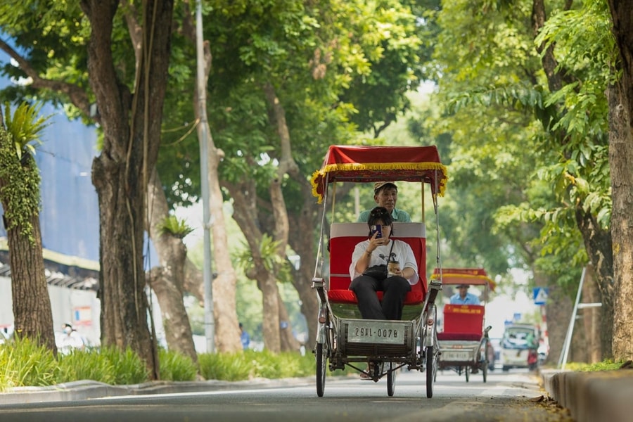Lý do mùa thu Hà Nội lép vế trước Nhật Bản, Hàn Quốc