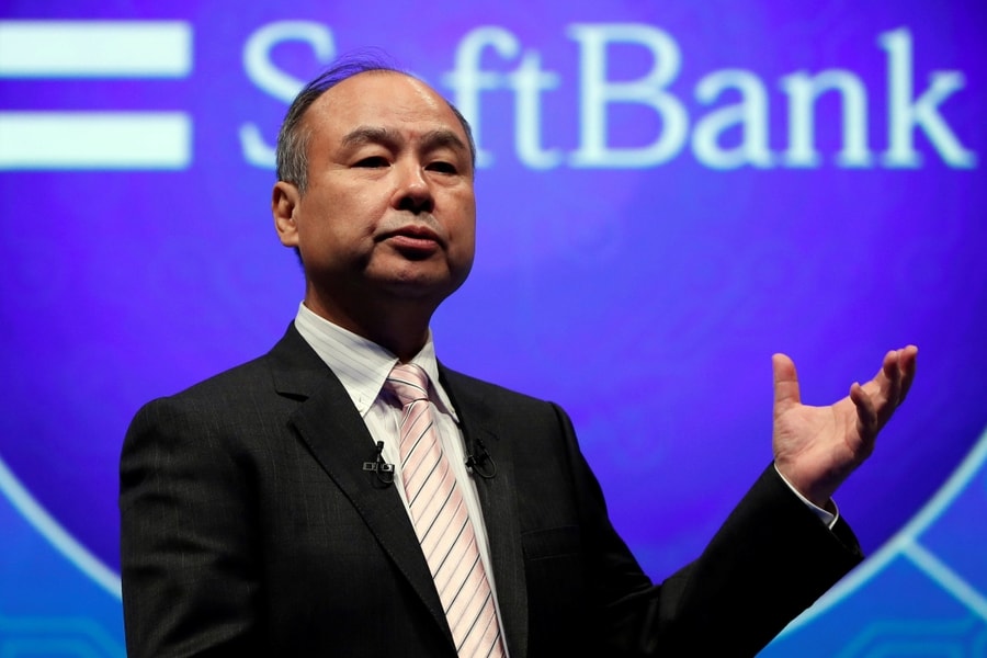 Nỗi lo bong bóng AI khi SoftBank bán hết cổ phần Nvidia