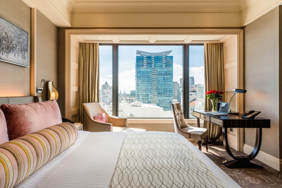 Bên trong khách sạn tốt nhất Việt Nam tại TP HCM