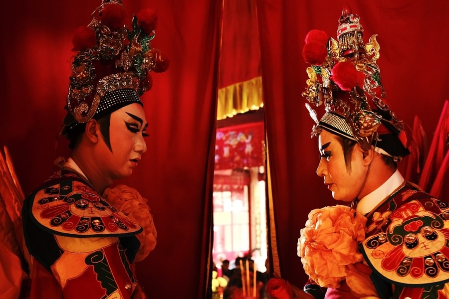 Hậu trường gánh hát bội Sài Gòn