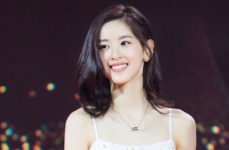 Sắc vóc tỷ phú 32 tuổi Trung Quốc