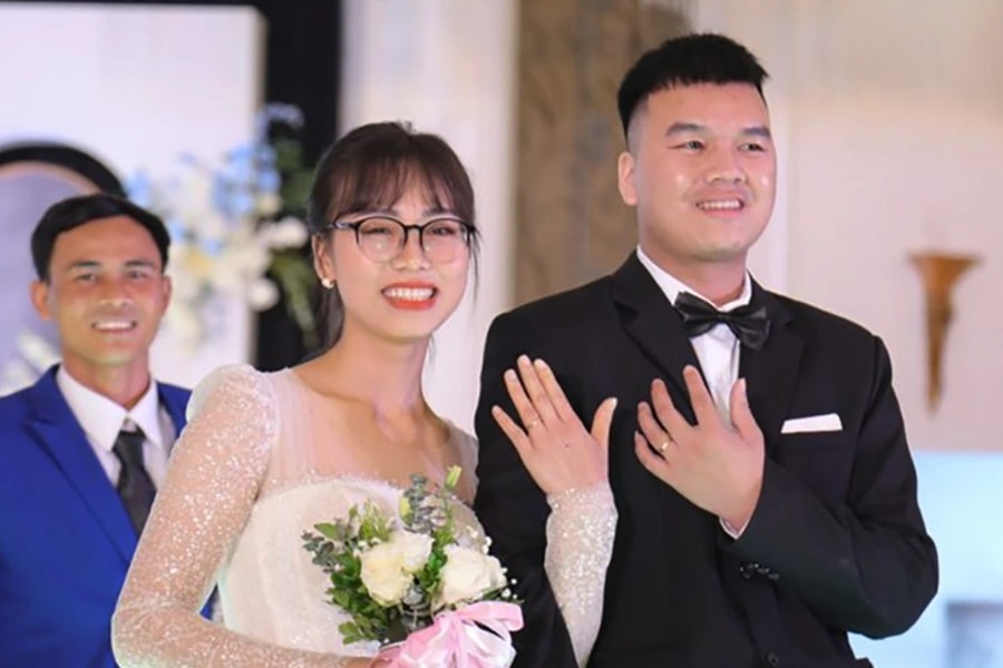 15 cặp đôi công nhân sẽ được tặng nhẫn vàng trong lễ cưới tập thể