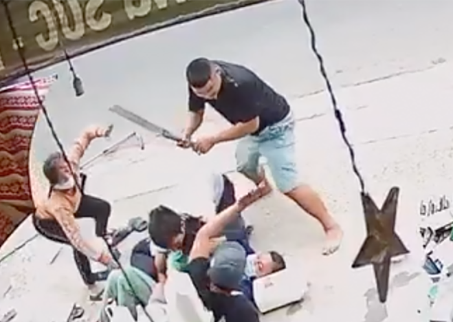 Vì sao đâm bạn gây thương tích lại bị điều tra tội Giết người?