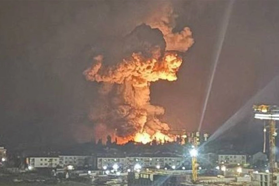 Ukraine tập kích thành phố cảng Nga, nghi đánh trúng đơn vị S-400