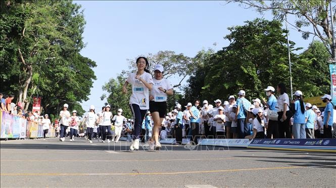 Hơn 10.000 học sinh, giáo viên tham gia giải chạy S-Race Cần Thơ