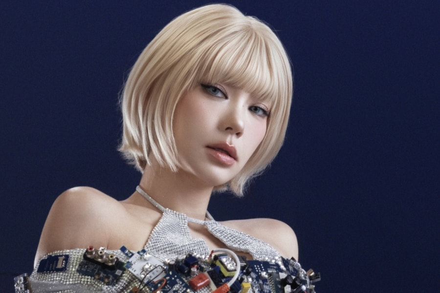 Minh Hằng biến hóa phong cách trong MV tái xuất