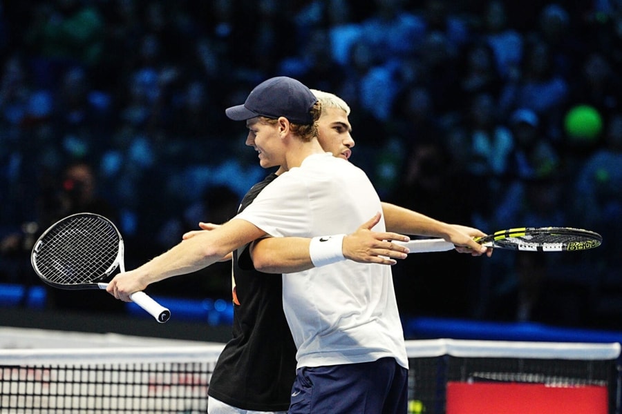 ATP Finals chờ chung kết Sinner - Alcaraz