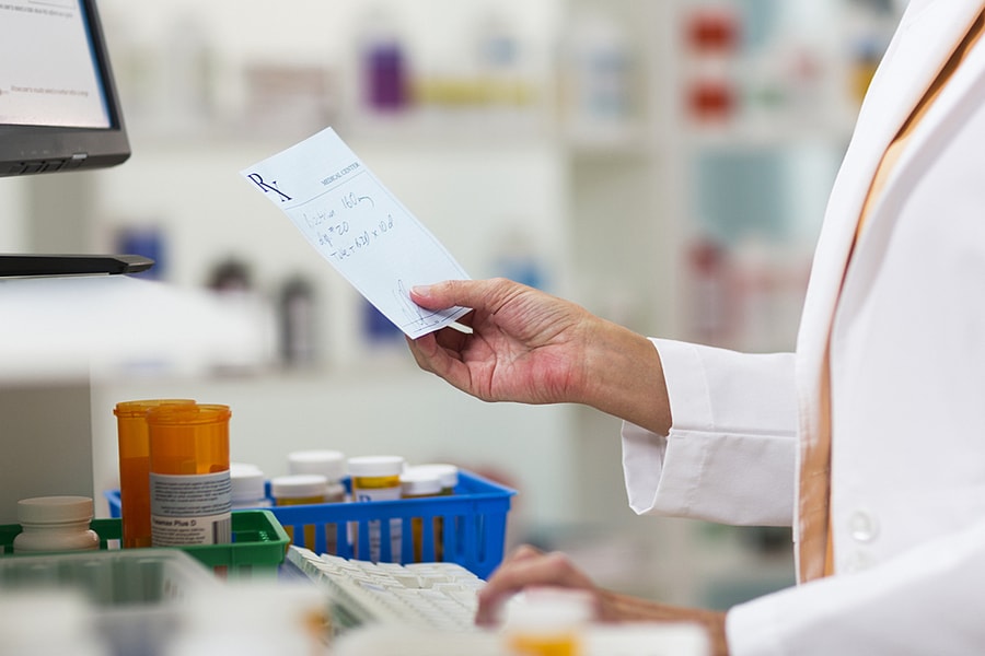 Bác sĩ nhầm dấu phẩy khi kê đơn khiến bé trai tử vong vì quá liều