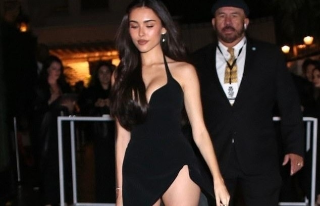 Madison Beer diện váy quá táo bạo