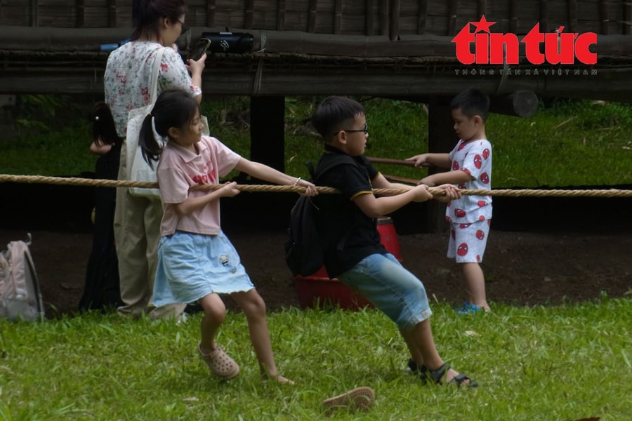 Sức sống mạnh mẽ của trò chơi kéo co trong đời sống đương đại