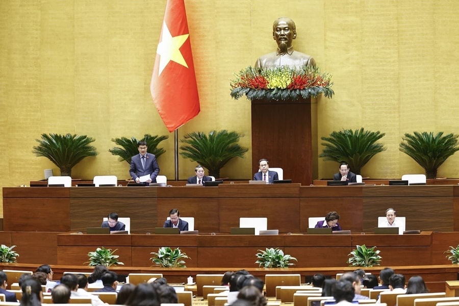 Quốc hội thảo luận nhiều nội dung quan trọng, biểu quyết thông qua Nghị quyết về phương án phân bổ ngân sách