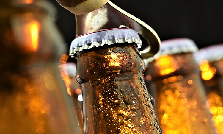 Ba tác động sinh lý đàn ông khi uống bia quá nhiều