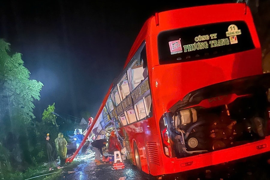 Vụ sạt lở đèo Khánh Lê: BV Đa khoa tỉnh Khánh Hòa khẩn trương điều trị cho 19 nạn nhân