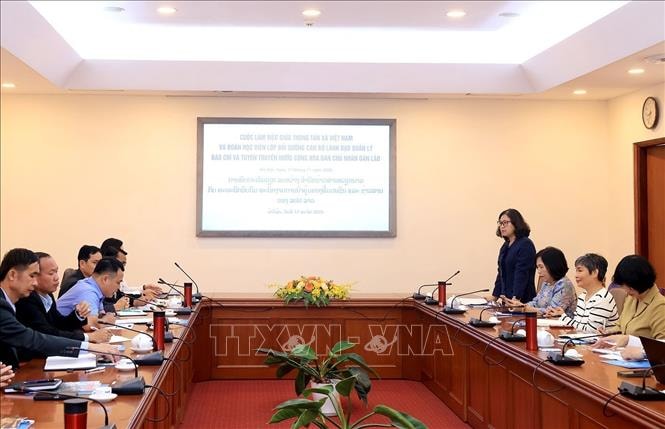 Tăng cường chia sẻ thông tin quản lý báo chí và truyền thông Việt Nam - Lào
