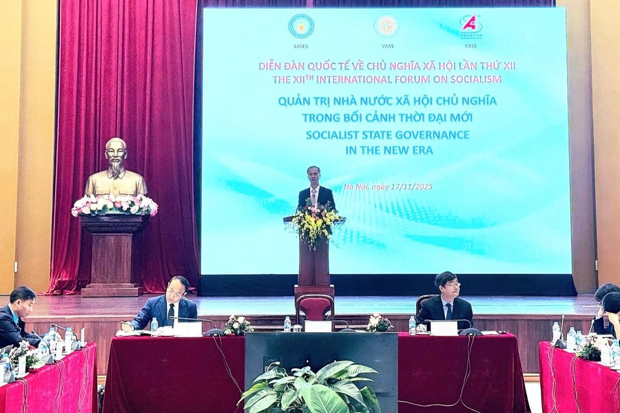 Quản trị Nhà nước xã hội chủ nghĩa trong bối cảnh thời đại mới