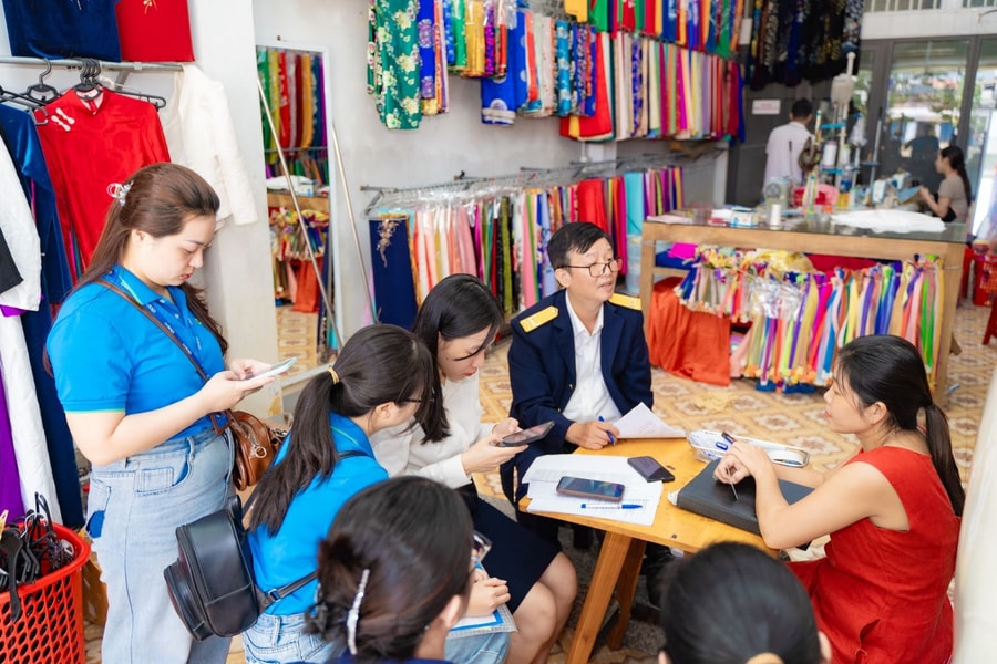 Tạo bước chuyển đổi số tới nhóm hộ kinh doanh khi bỏ thuế khoán