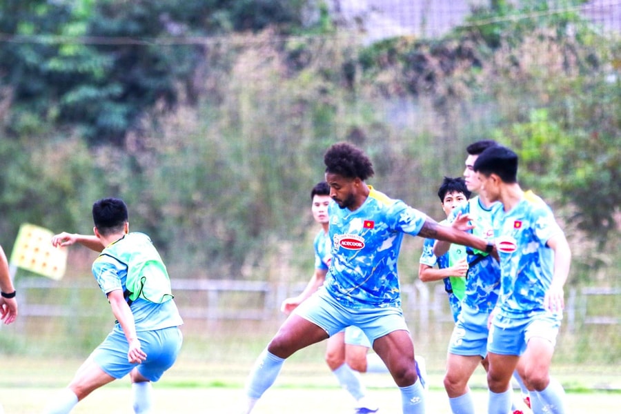 Lý do trận Việt Nam và Lào ở vòng loại Asian Cup 2027 bị lùi lịch thi đấu