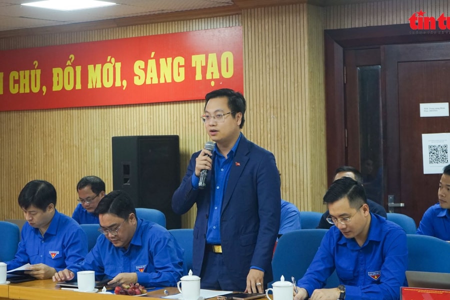 Đề xuất bổ sung chỉ tiêu hạnh phúc, cạnh tranh quốc gia và đột phá mô hình kinh tế mới