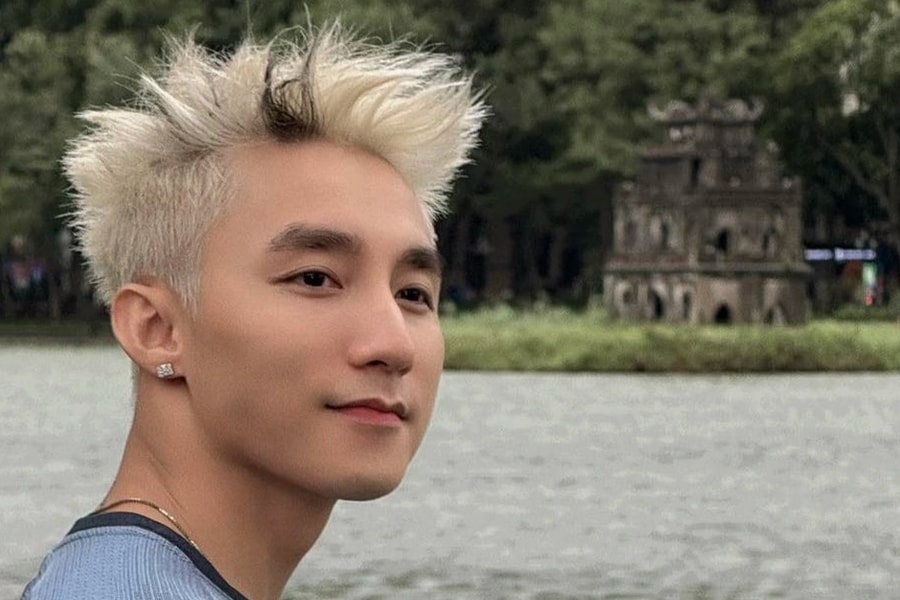 Khoảnh khắc Sơn Tùng M-TP chạy bộ ở Hồ Gươm gây sốt với người hâm mộ