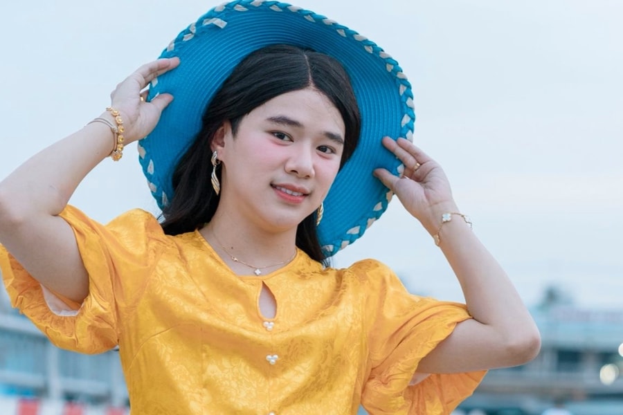 Con Cò Đây - 'hiện tượng số' gắn với hình ảnh bà thím