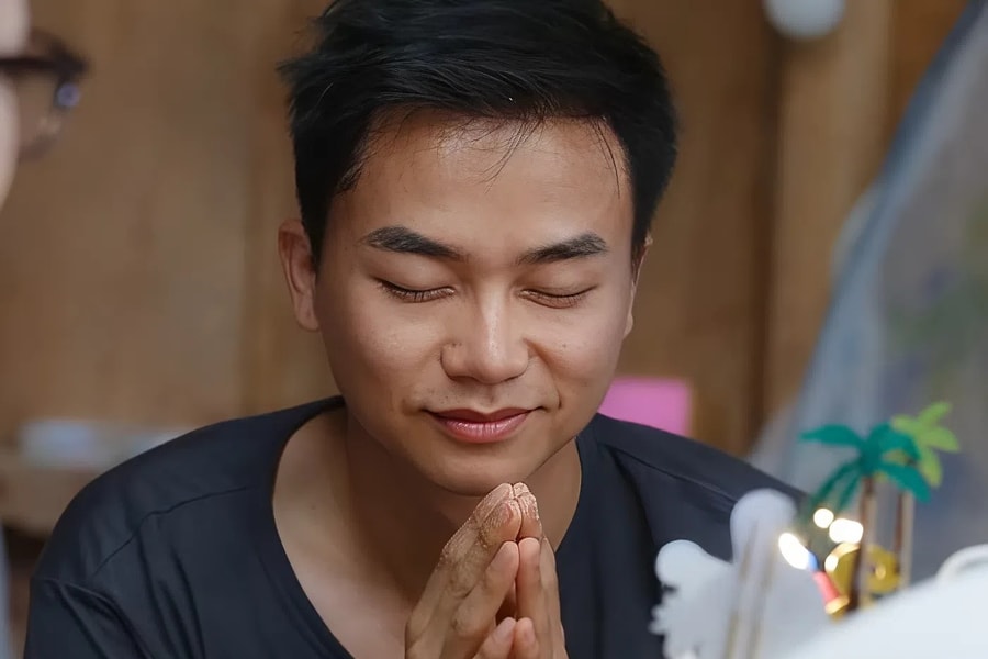 Gia đình Haha 'cầu xin' khán giả