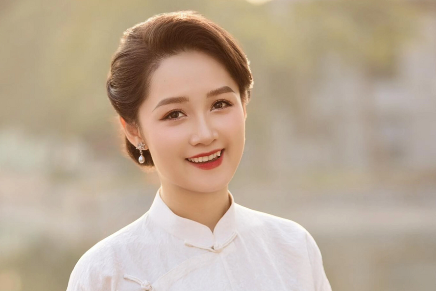 BTV trẻ nhất dẫn Thời sự của VTV từng là thủ khoa, lọt top 10 Hoa hậu Việt Nam