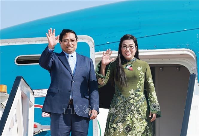Thủ tướng Phạm Minh Chính và Phu nhân lên đường thăm Algeria
