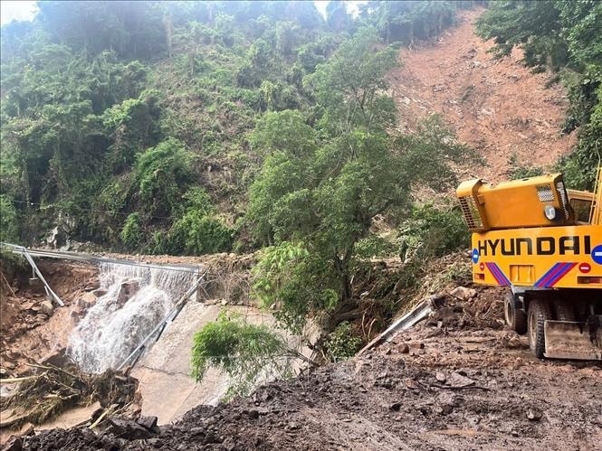 Khánh Hòa lên kịch bản ứng phó với mưa lũ tiếp tục xảy ra