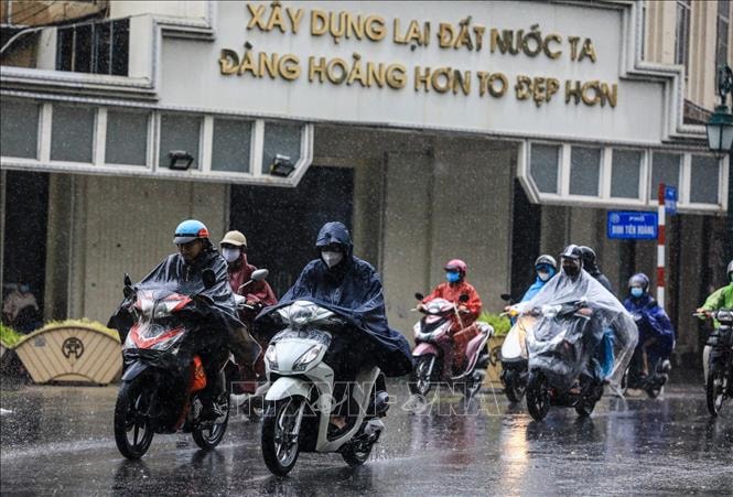 Miền Bắc trải qua đợt rét có cường độ mạnh nhất từ đầu Đông, nhiệt độ giảm sâu