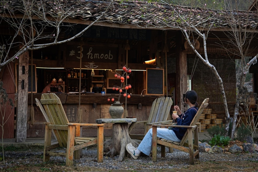 Khám phá hai ngôi làng dưới chân cột cờ Lũng Cú