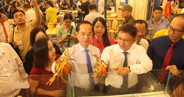 Khai mạc Lễ hội ẩm thực cua Cà Mau với 100 gian hàng đặc sản