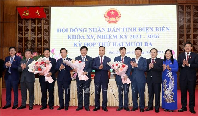 Bầu Chủ tịch UBND và Chủ tịch HĐND tỉnh Điện Biên