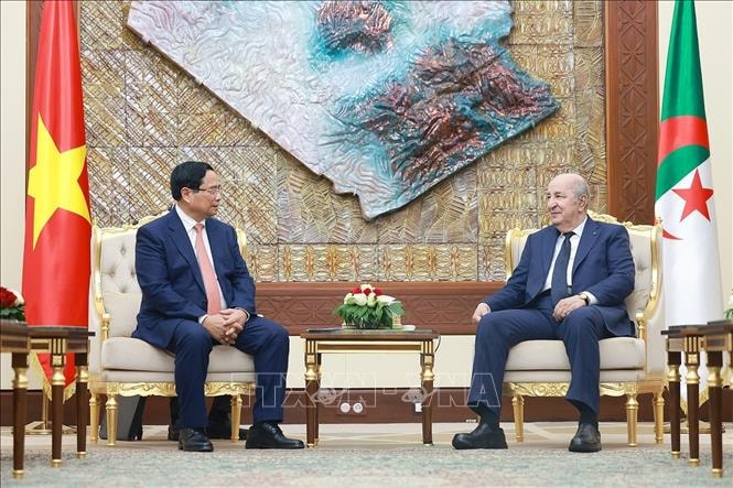 Thủ tướng Phạm Minh Chính hội kiến Tổng thống Algeria