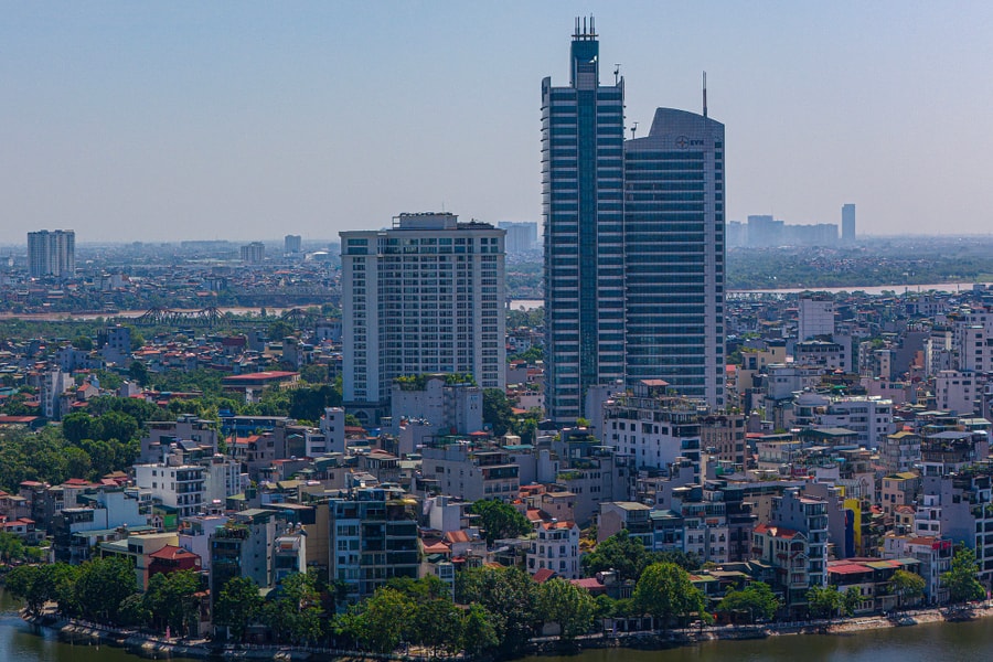 Sắp xếp tổ chức đảng tại tập đoàn kinh tế, ngân hàng thương mại nhà nước