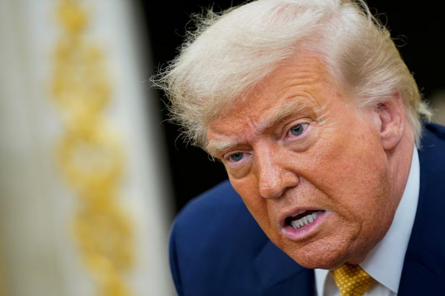 Tổng thống Trump ký đạo luật công bố hồ sơ tỷ phú bệnh hoạn Jeffrey Epstein