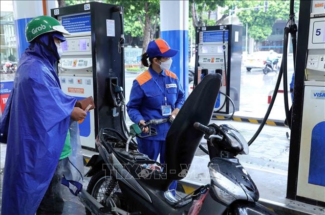 Xăng, dầu đồng loạt giảm giá từ chiều 20/11