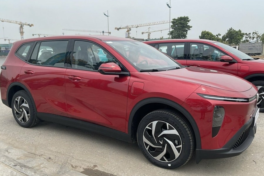 700 triệu nên mua VinFast Limo Green?