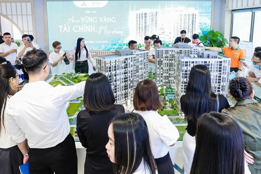 Cen Land miễn phí 500 suất đào tạo và thi chứng chỉ môi giới