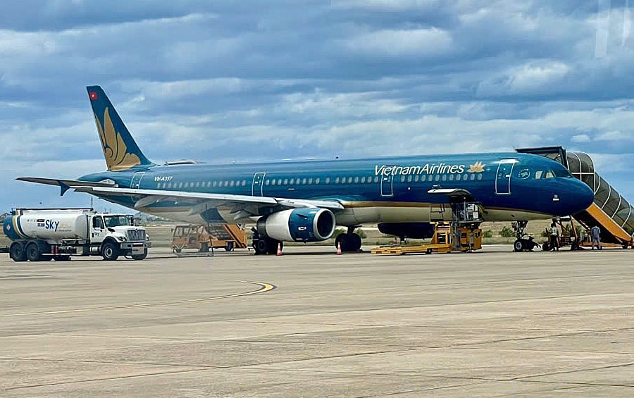 Tạm ngừng khai thác sân bay Tuy Hòa