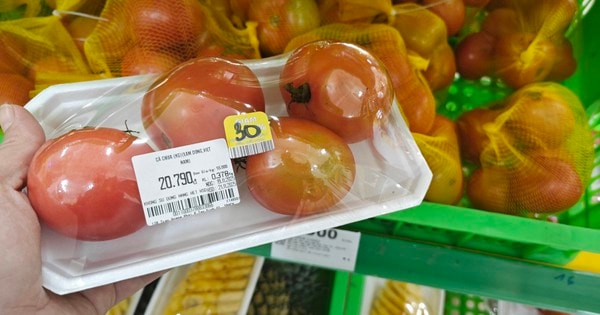 Bất ngờ: Rau siêu thị rẻ hơn chợ truyền thống gần một nửa